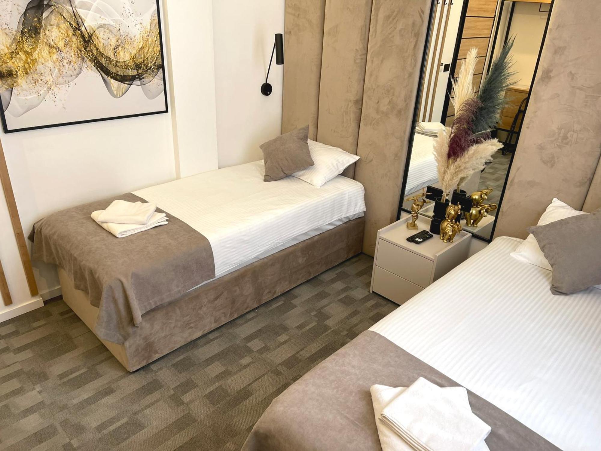 Hotel Npl Code Naselje Starosjedilaca 外观 照片
